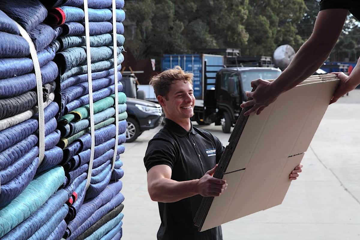 Custom packaging for oversized items