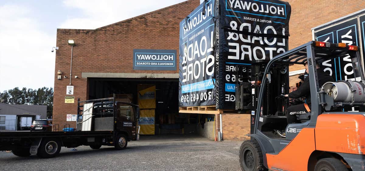 Holloway video thumbnail