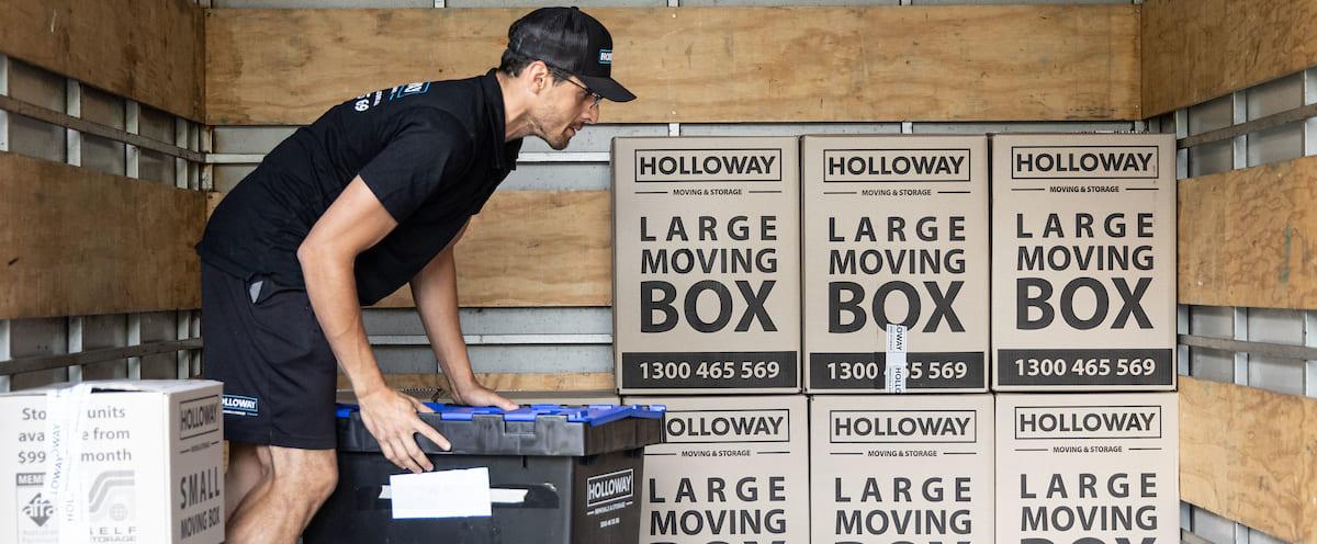 Tips From Your Favourite Sydney Removalists: Our Top 7 Tips for Packing Books